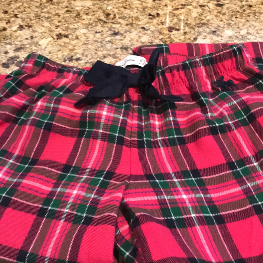 Abercrombie children’s sleepwear
